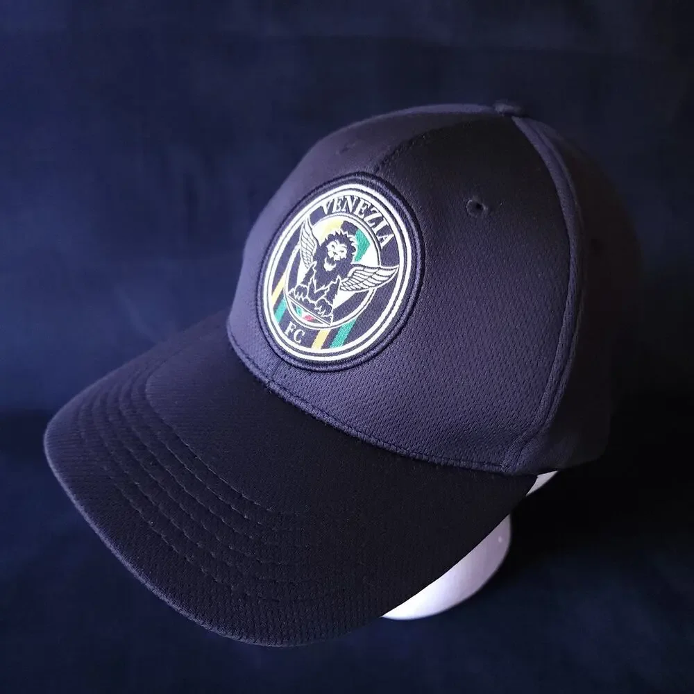 Venezia FC Classic Design Black Hat Team Cap Soccer Football Club C-Flex